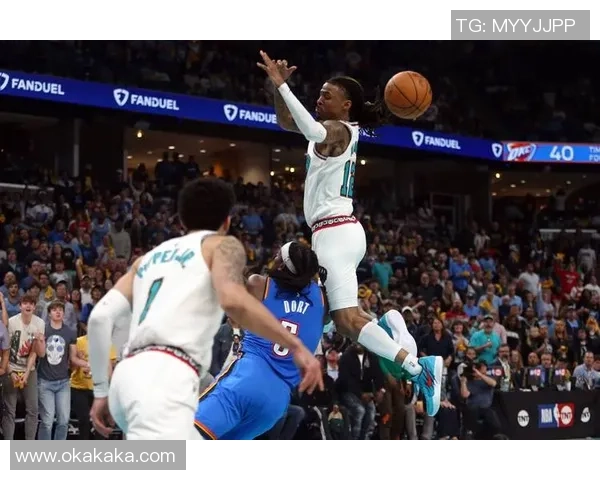 2014年季后赛首战雷霆与灰熊激烈对决回顾与分析